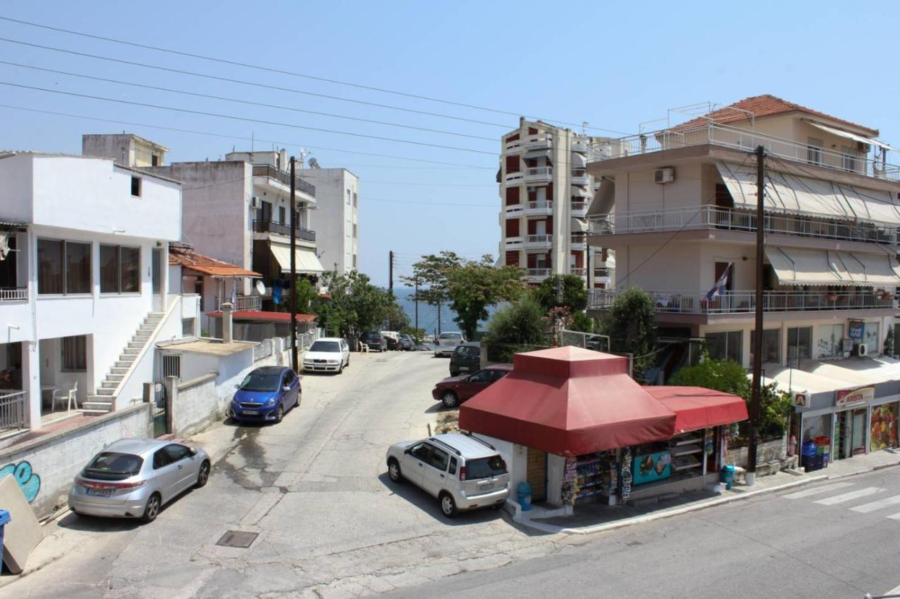 Side Beach Apartment Kavála Exterior photo